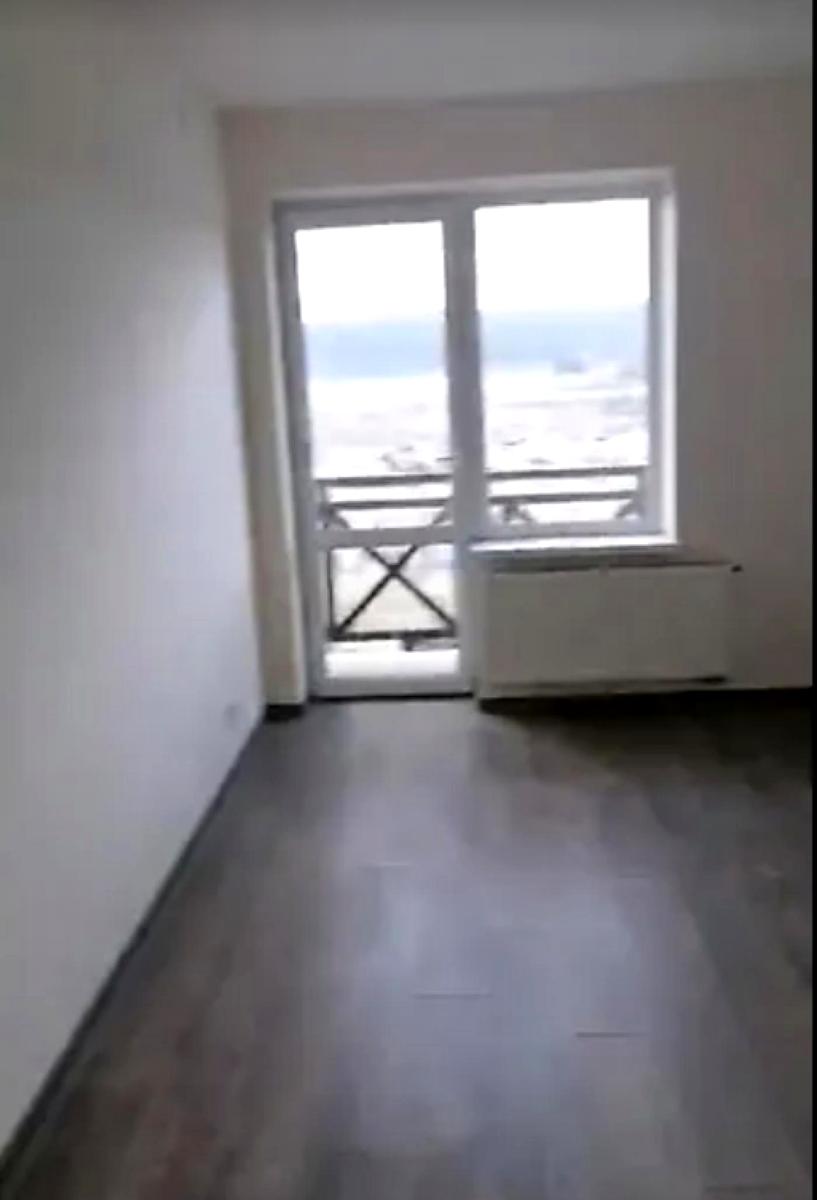 1869316534365041