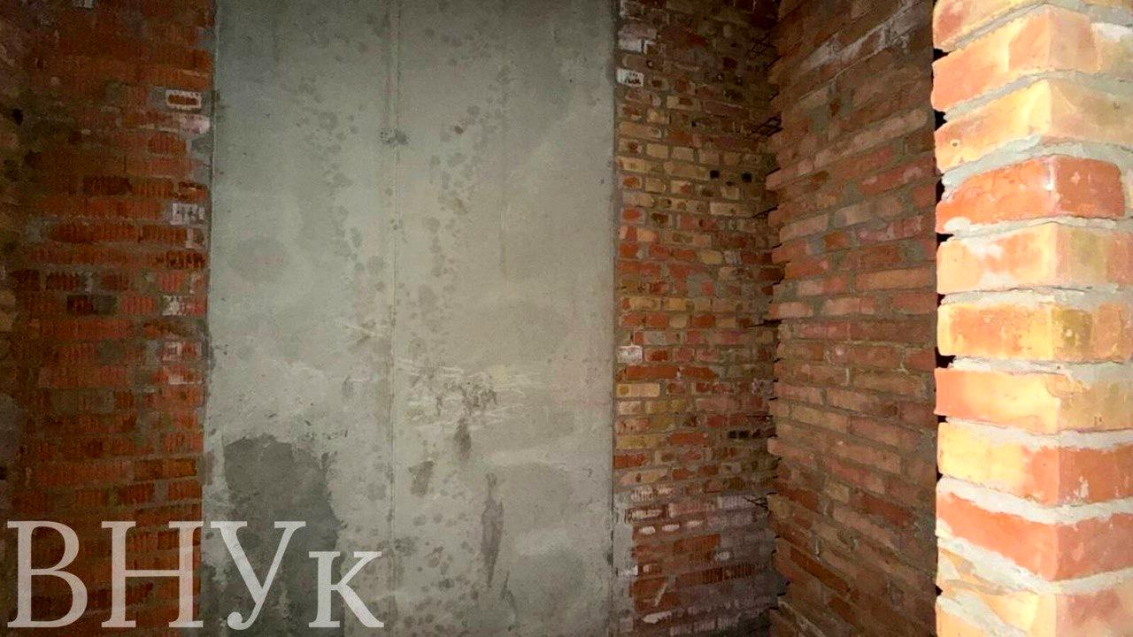 1869318897231920