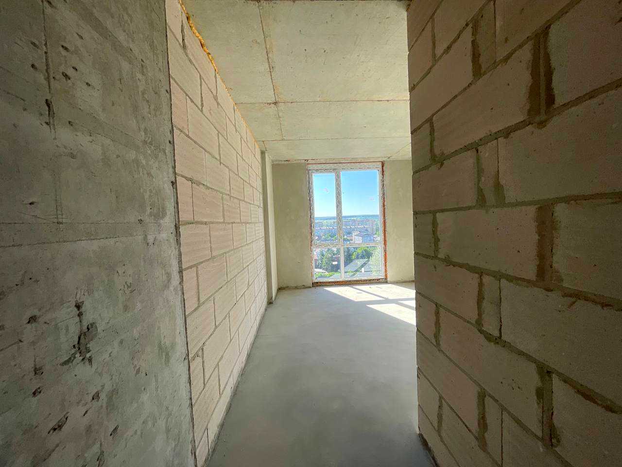1869319329862983
