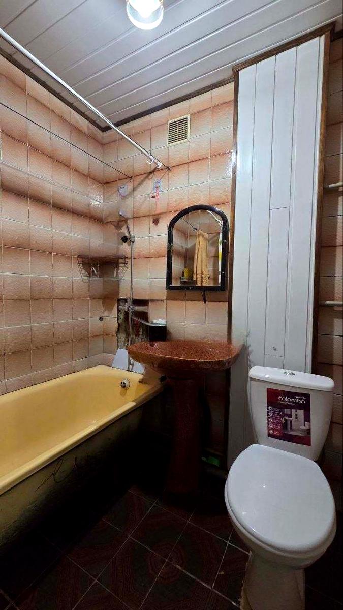 1869321619609623