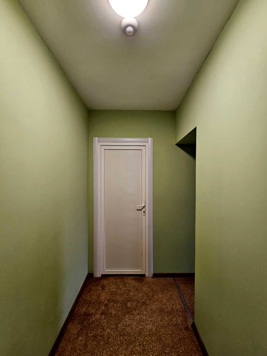 1869331092978642
