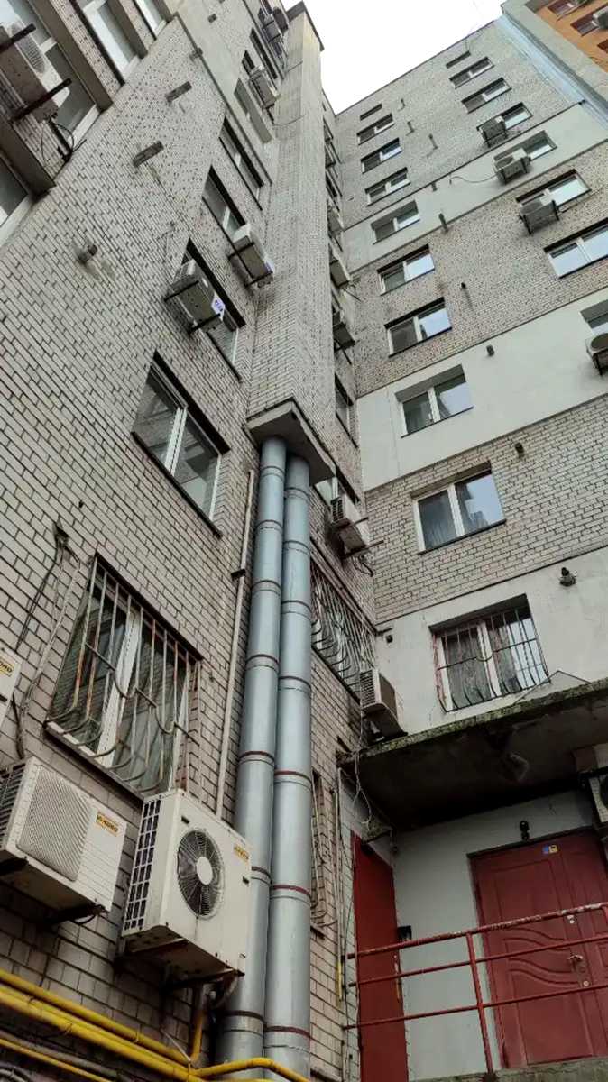 1869333465921109