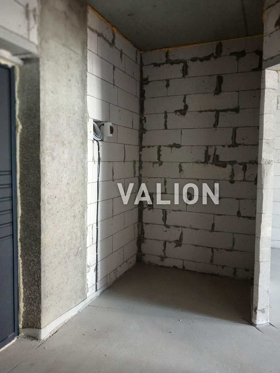 1869341588050094