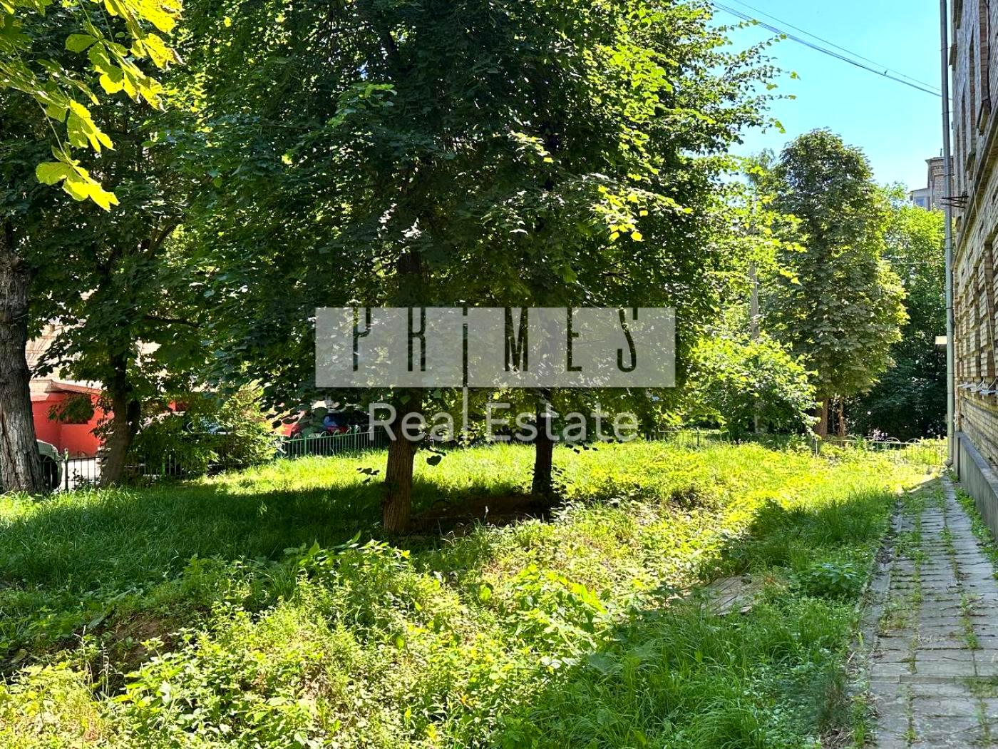 1869344655638035