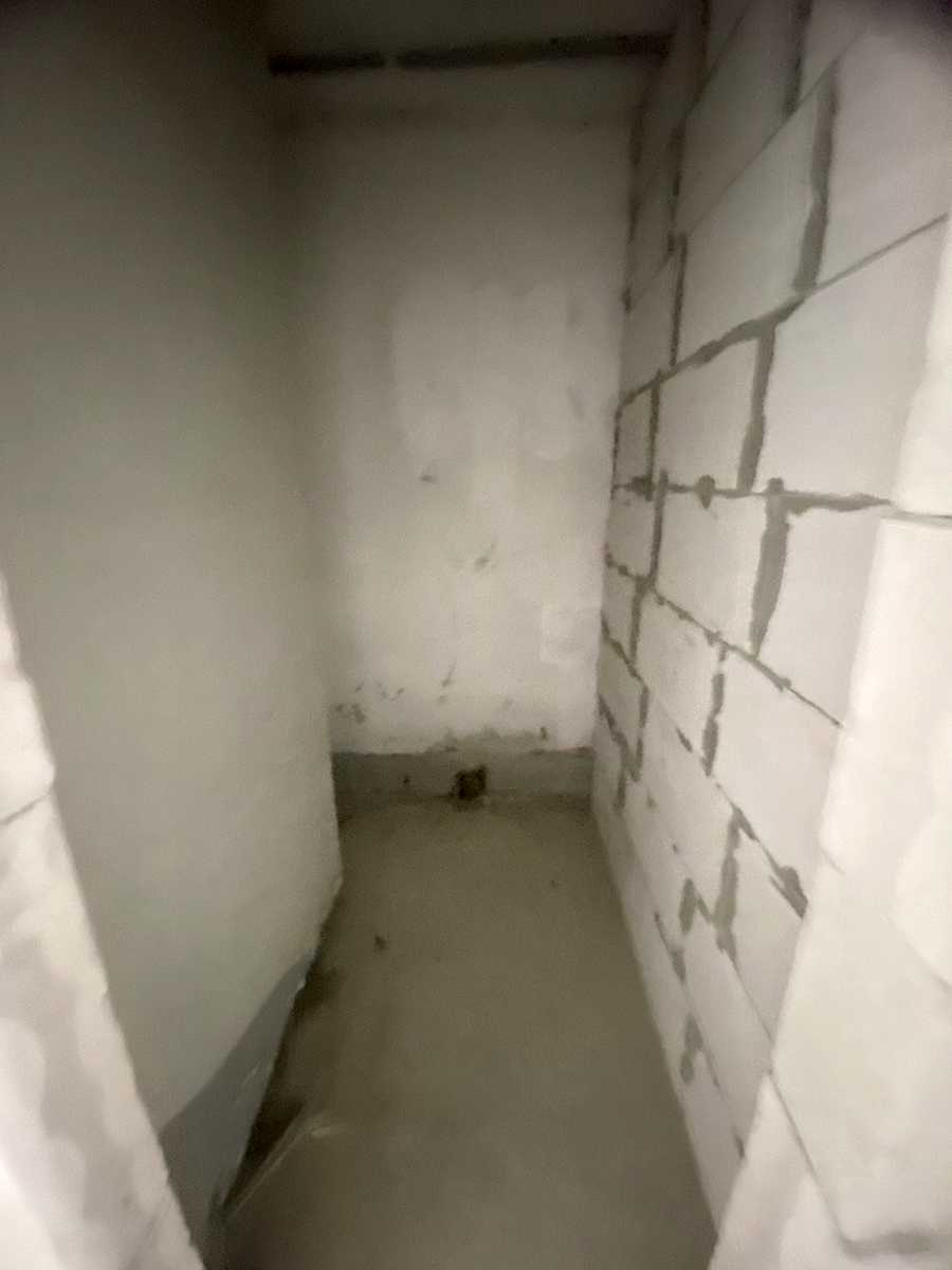 1869353332082346