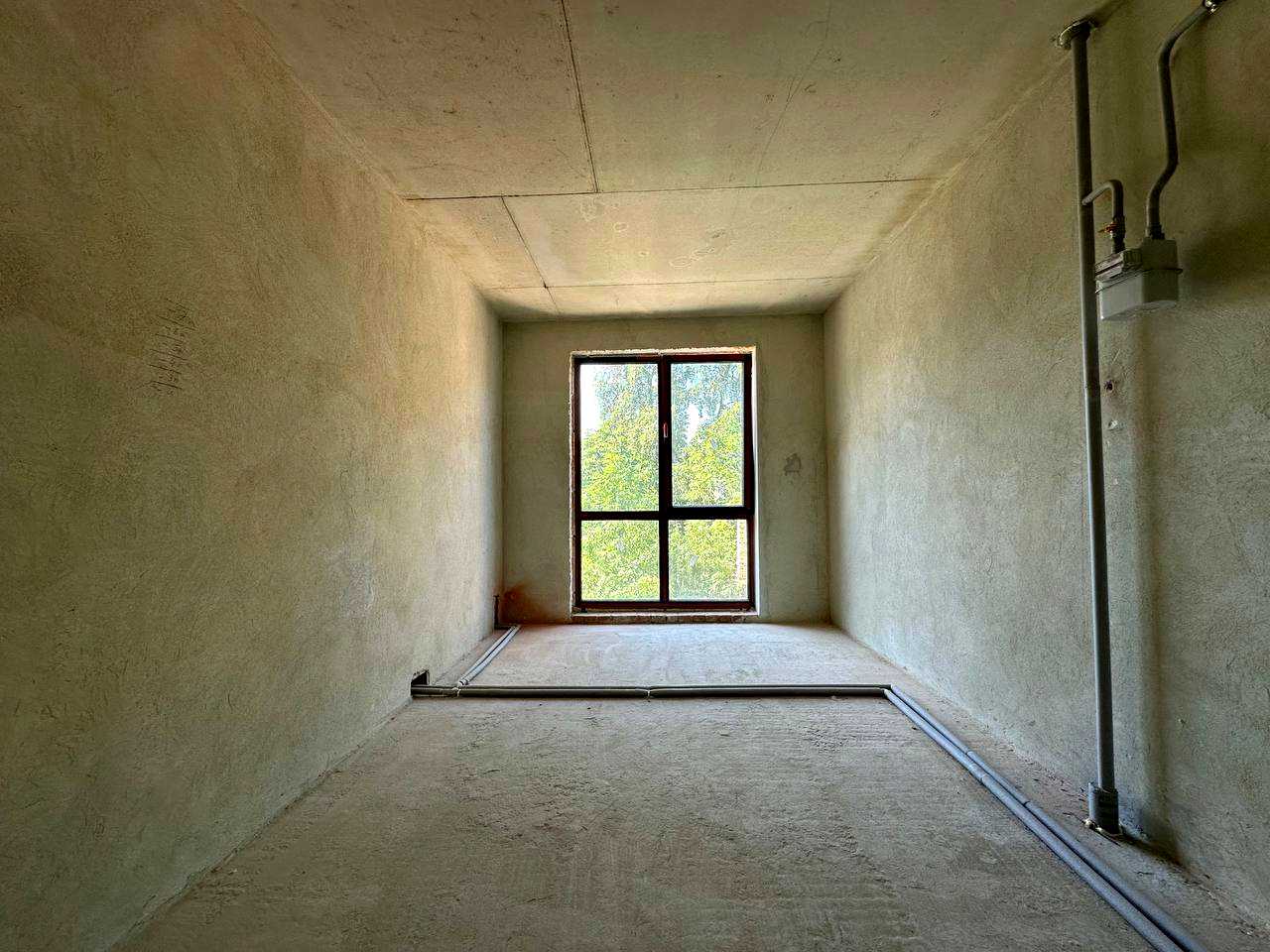 1869361467778957