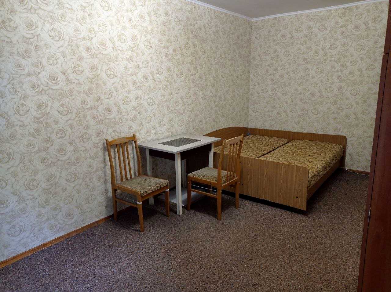 1869362343645287