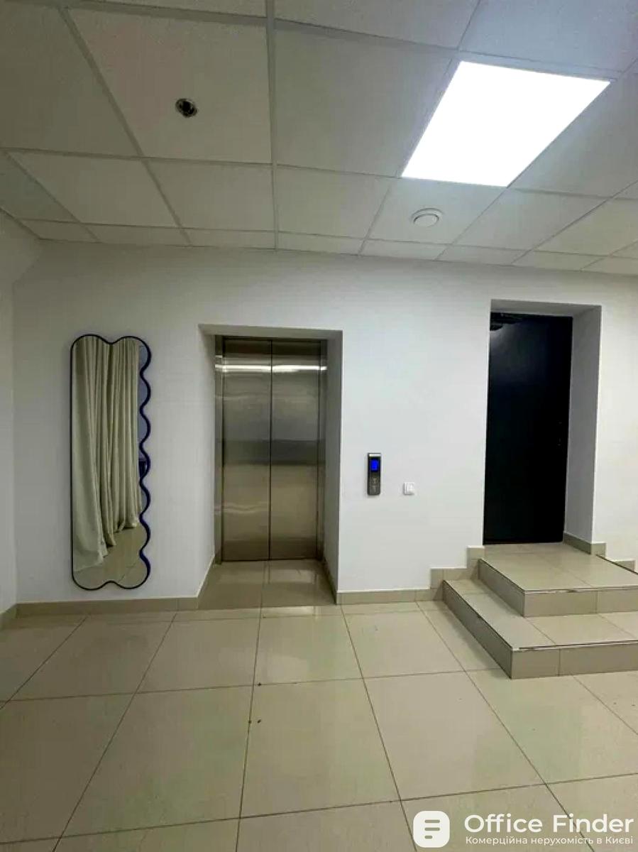 1869402149380275