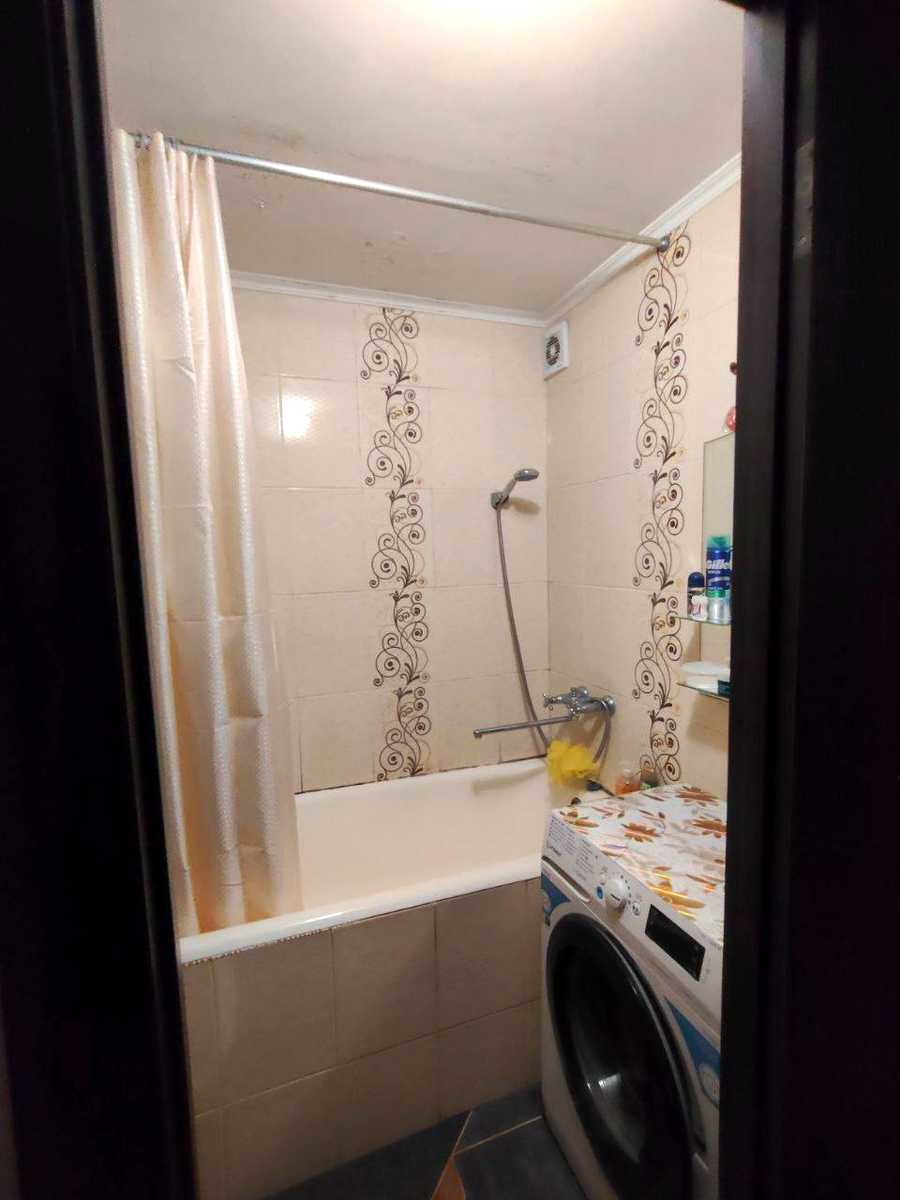 1869404109914519