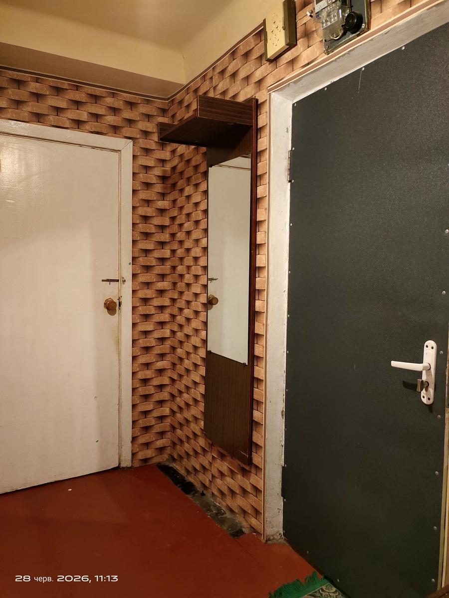 1869406625625208