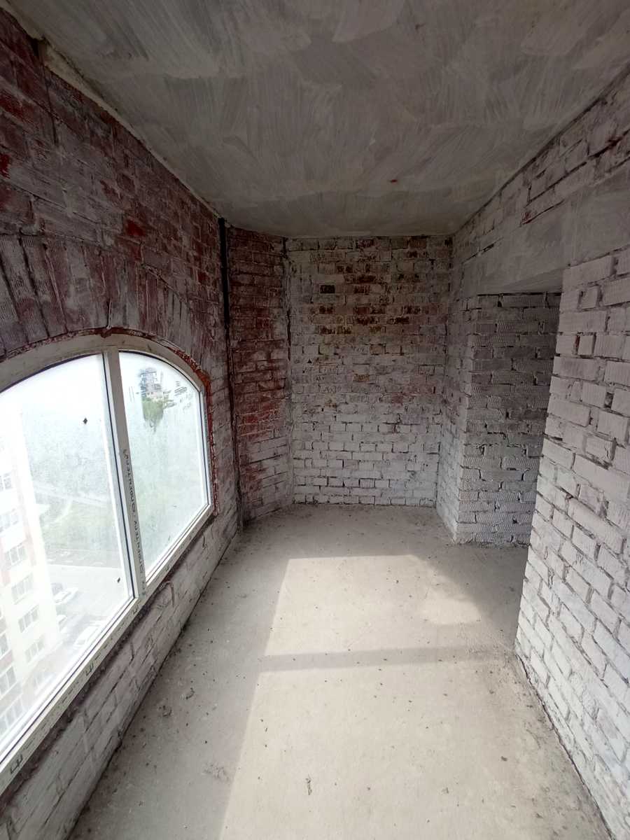 1869407702240399
