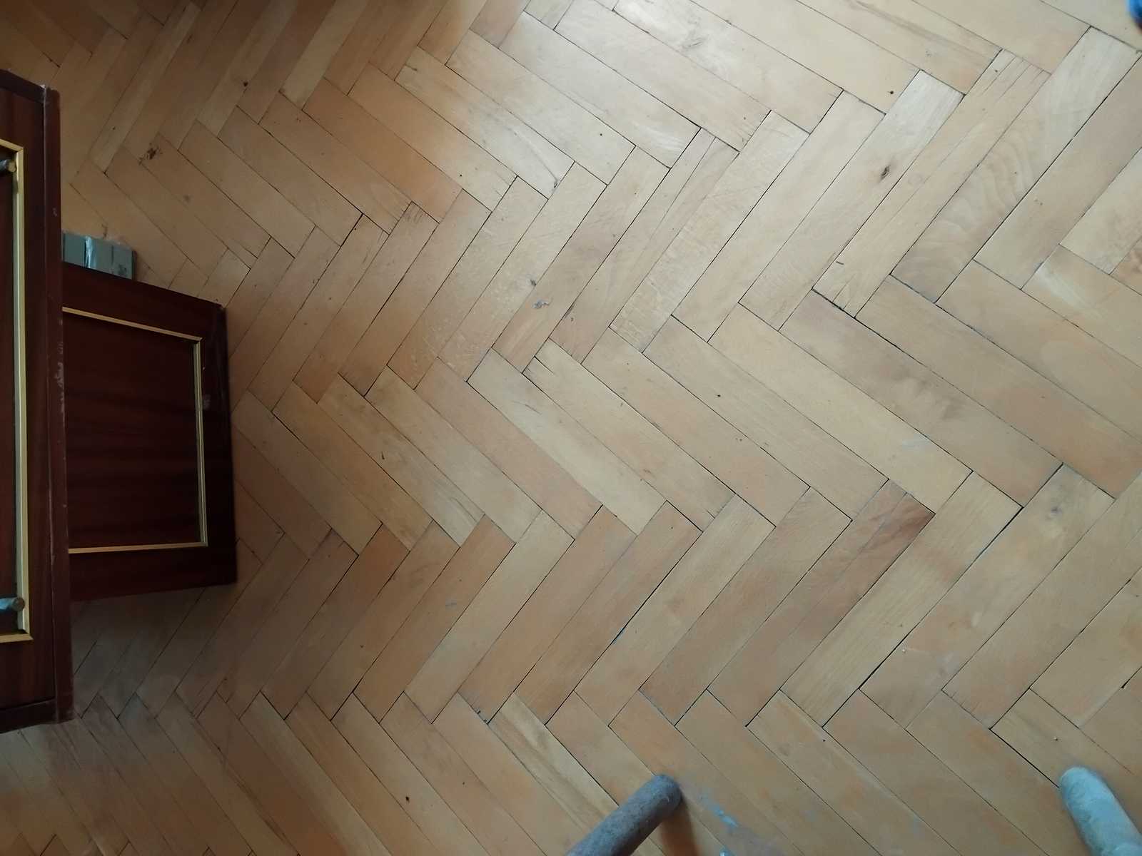 1869414951051156