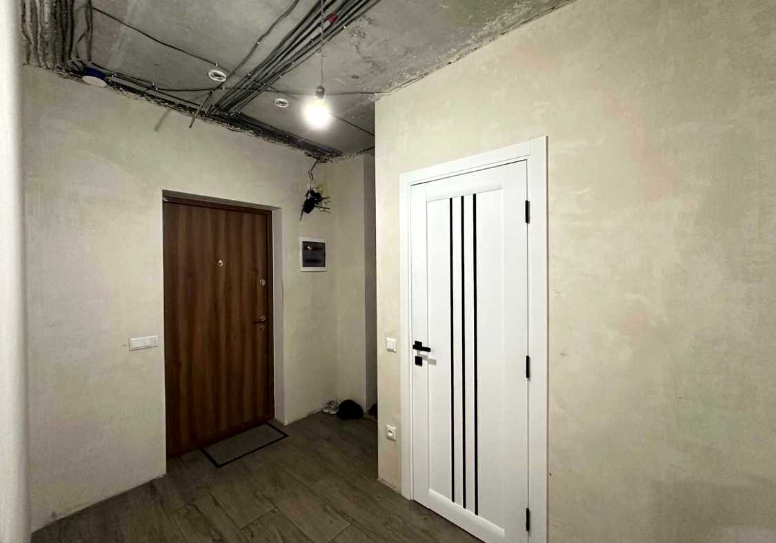 1869420558503972