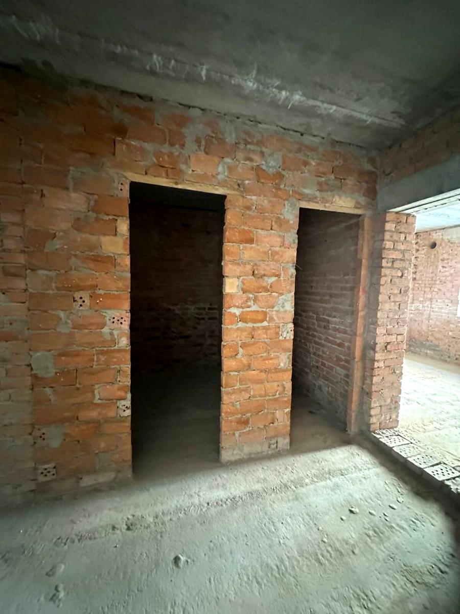 1869422111683452