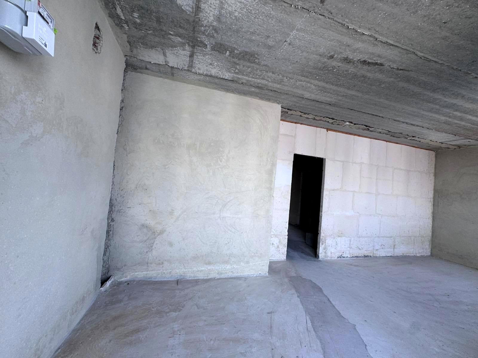 1869423310235235