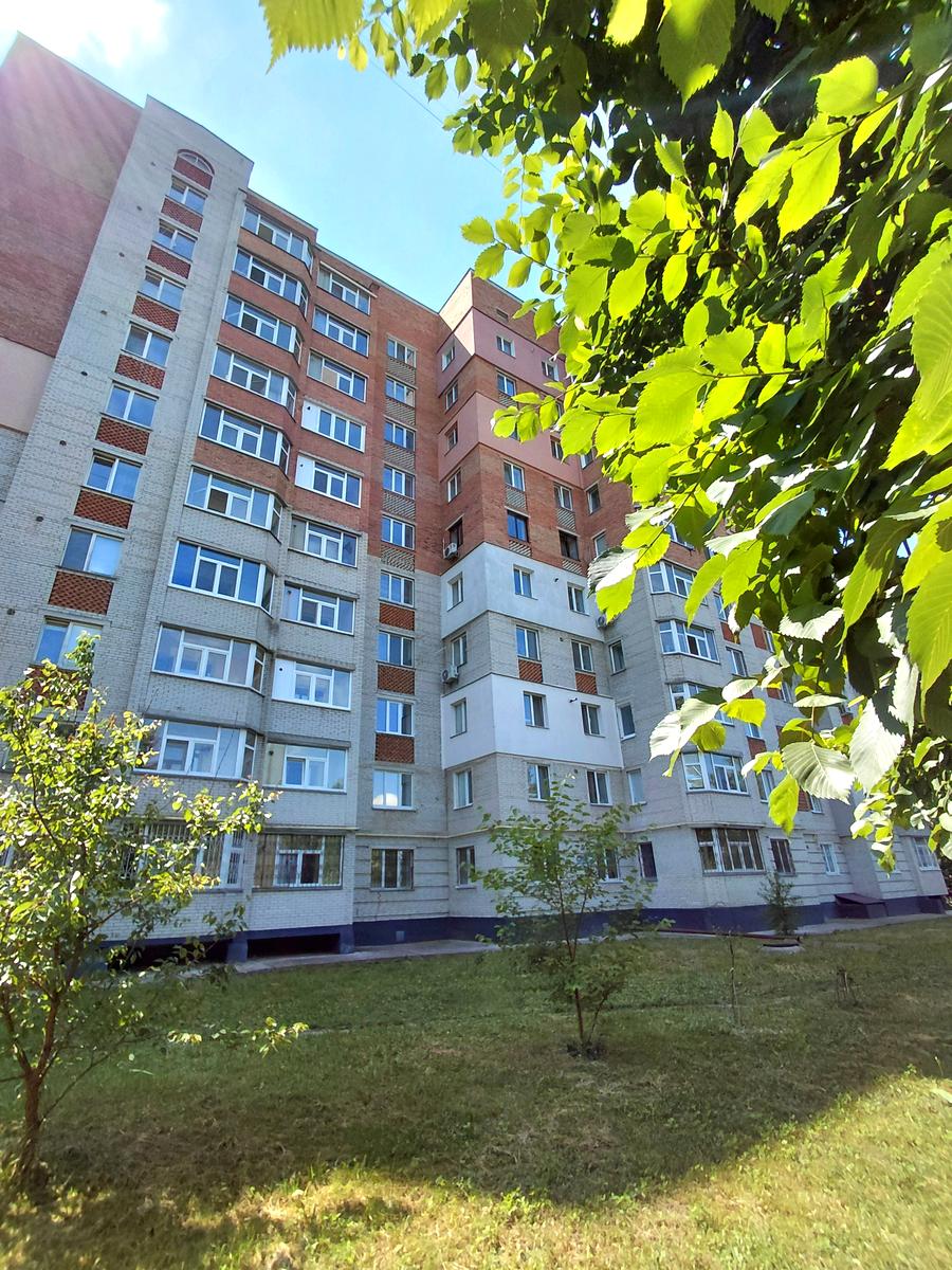1869423967984154