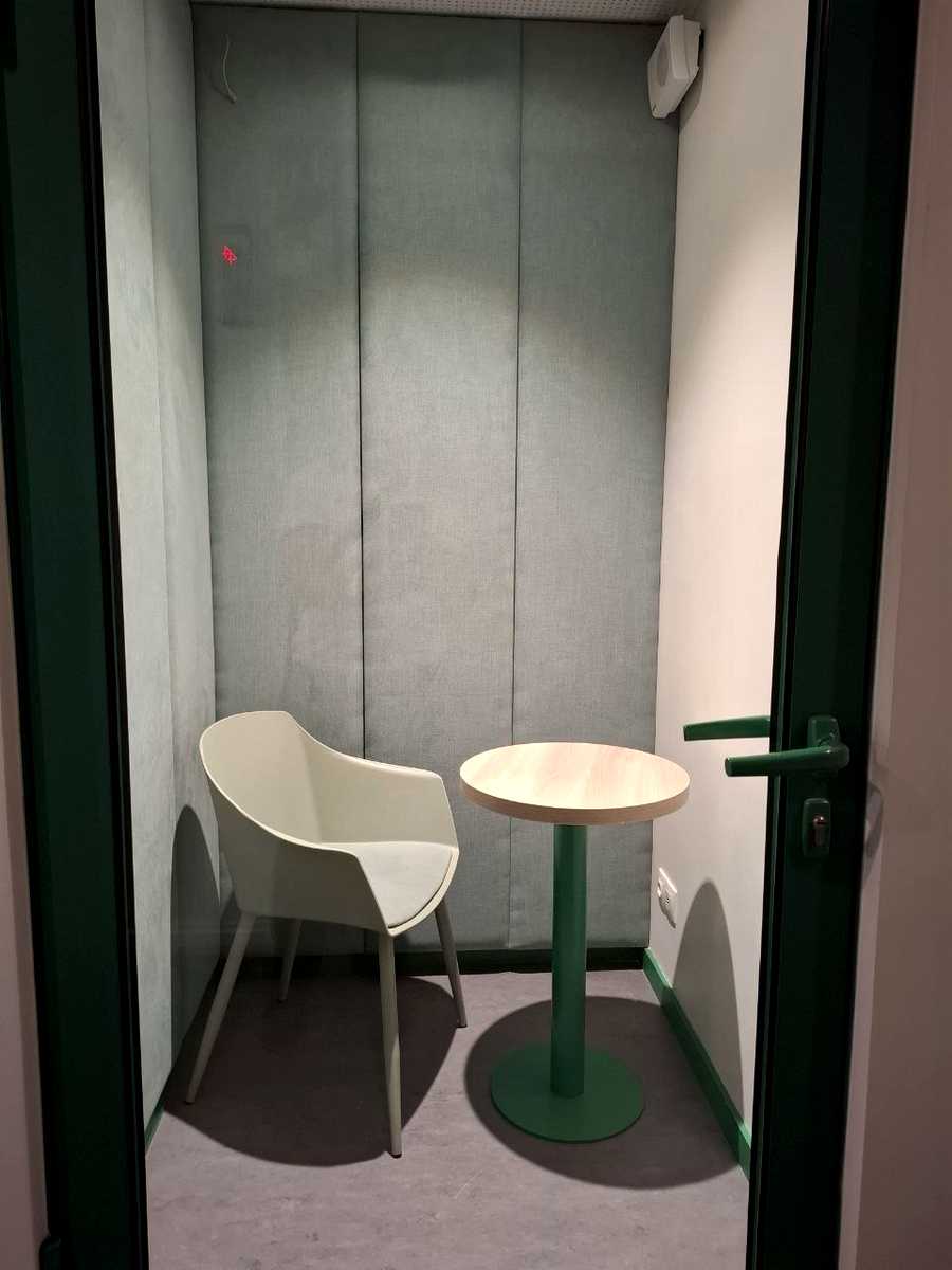 1869426578567673