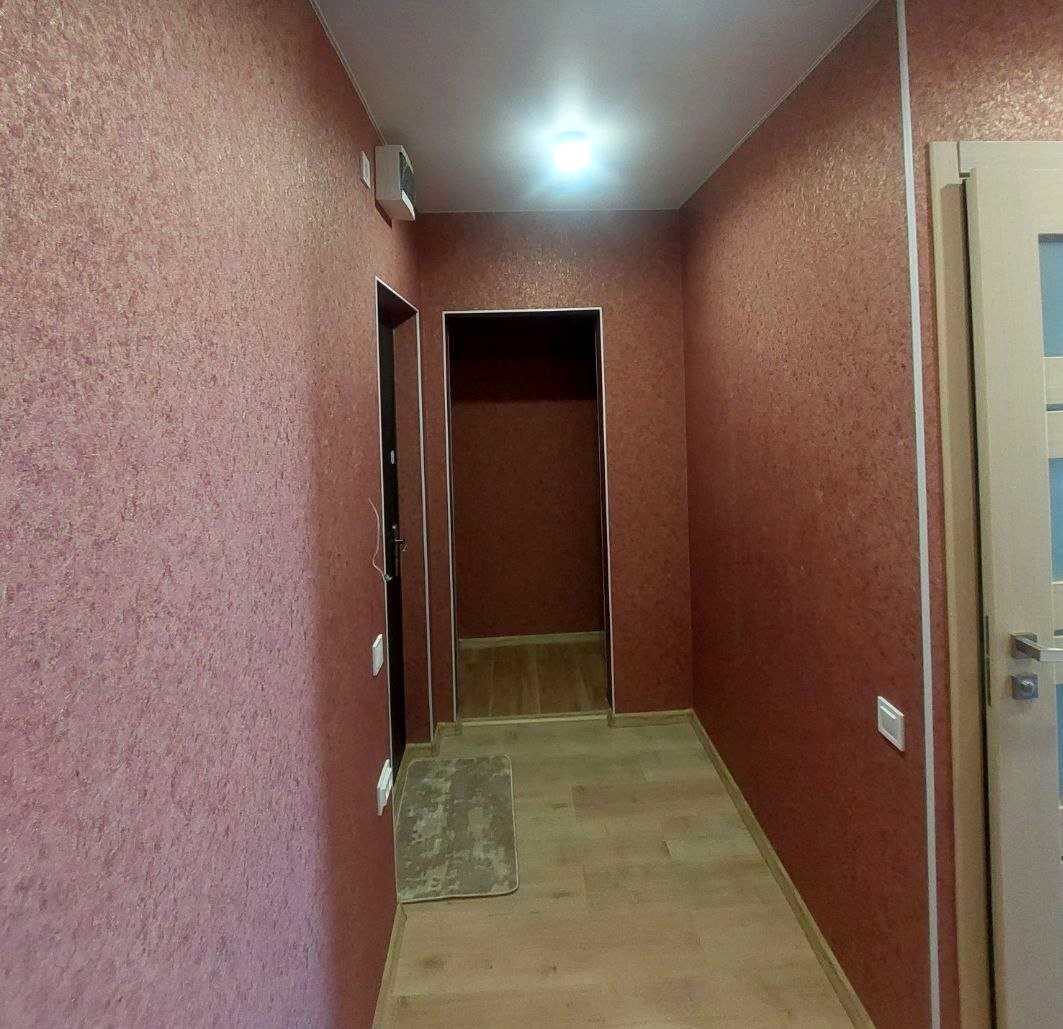 1869428260517697