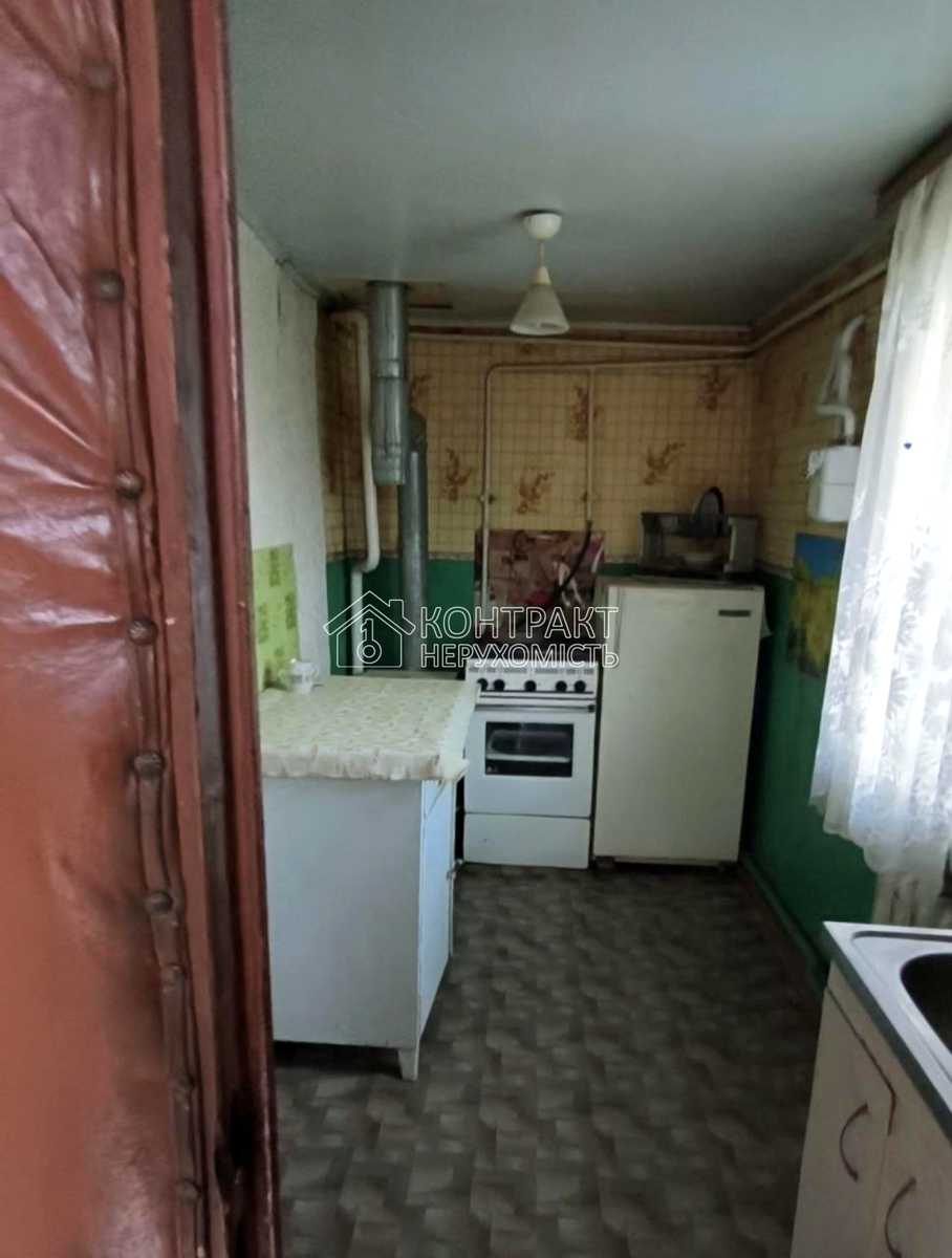 1869429385783400