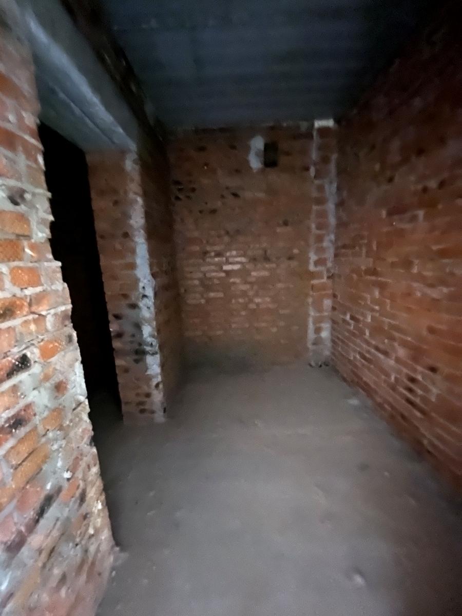 1869430471831972