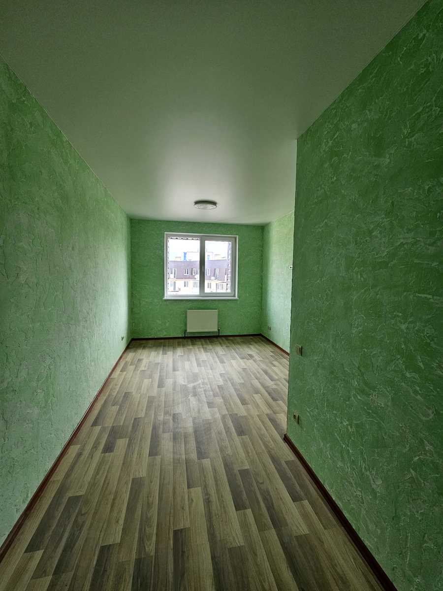 1869450881724445