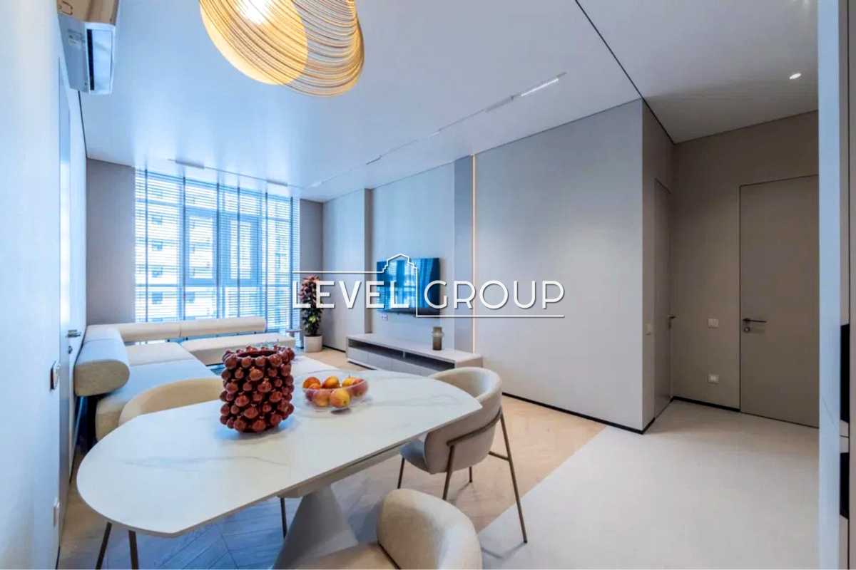 1869500073112154