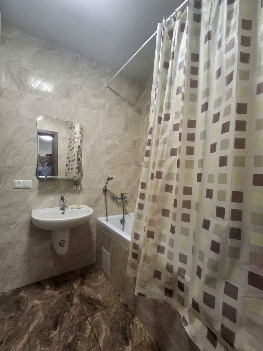 1869500196959652