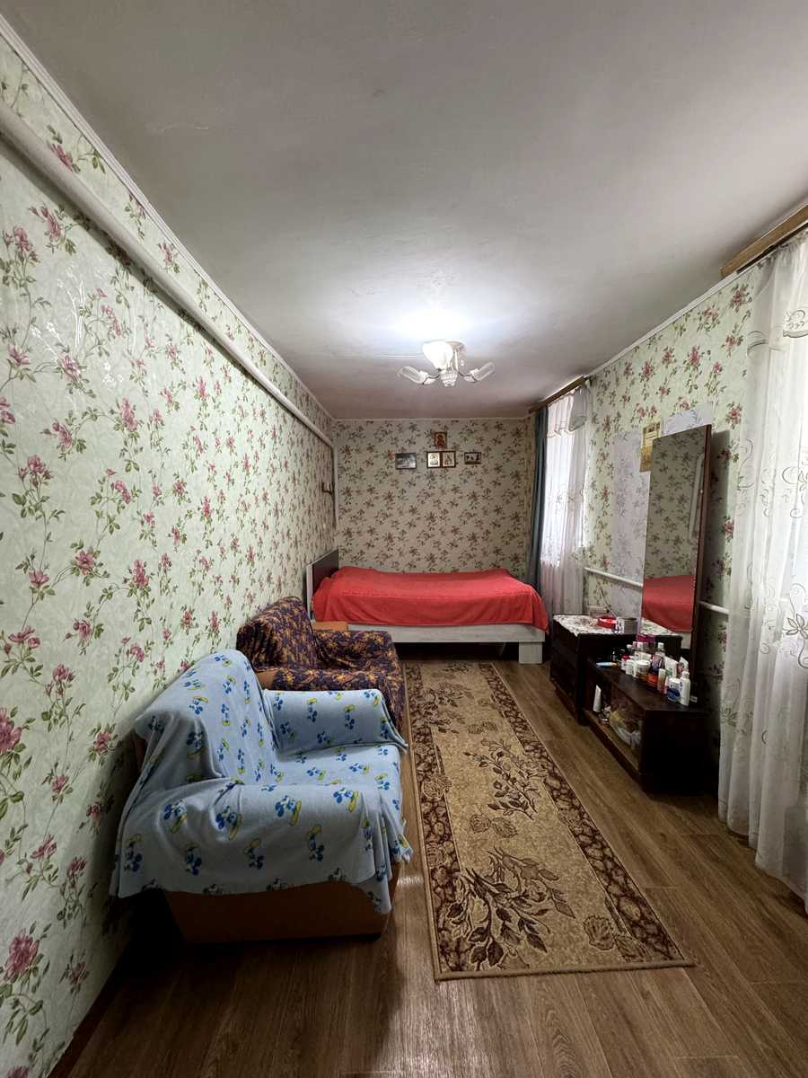 1869500716542325