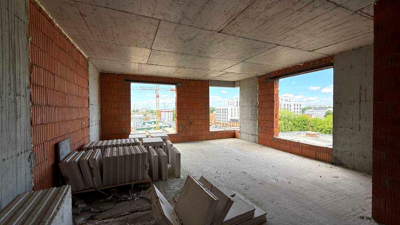 1869503243590201
