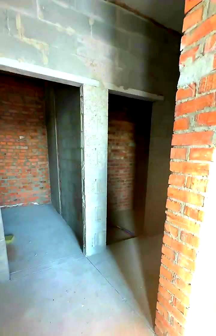 1869506888355749