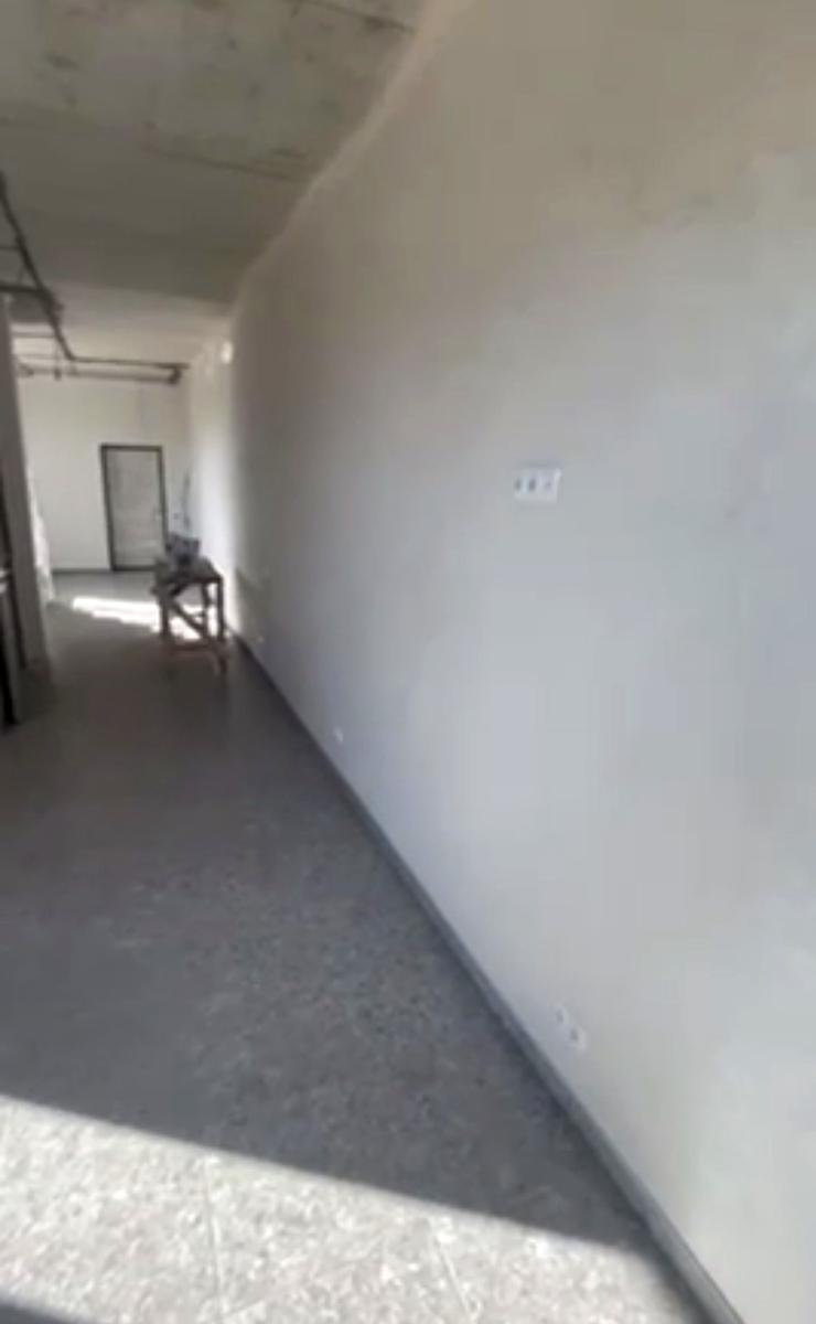 1869507707918594