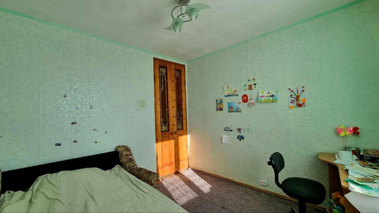 1869511348674658
