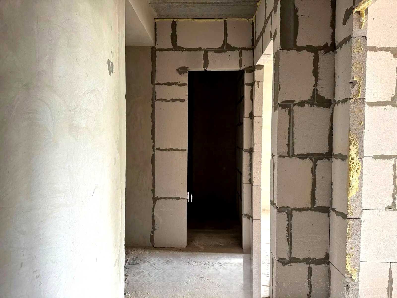 1869513101158446