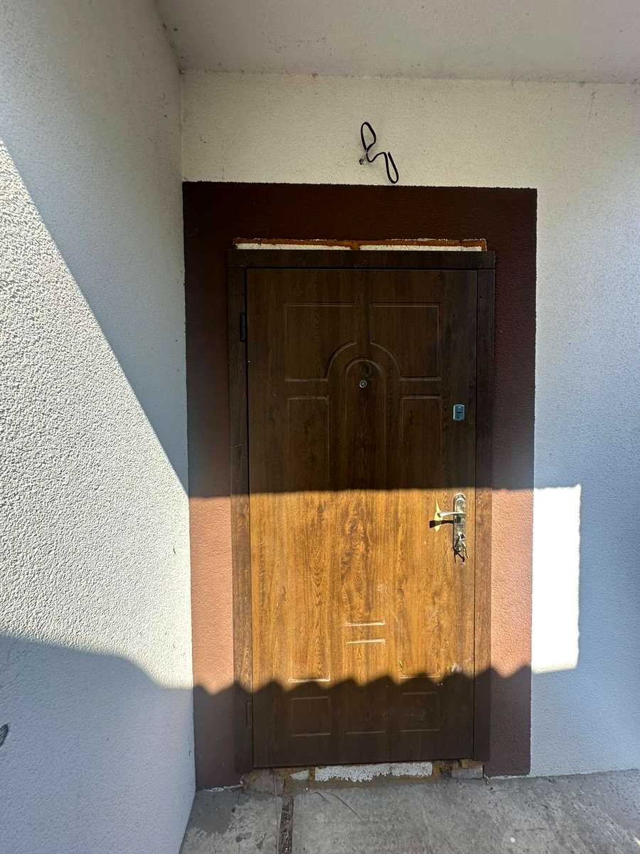 1869514939413761