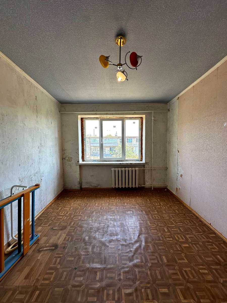 1869515538975323