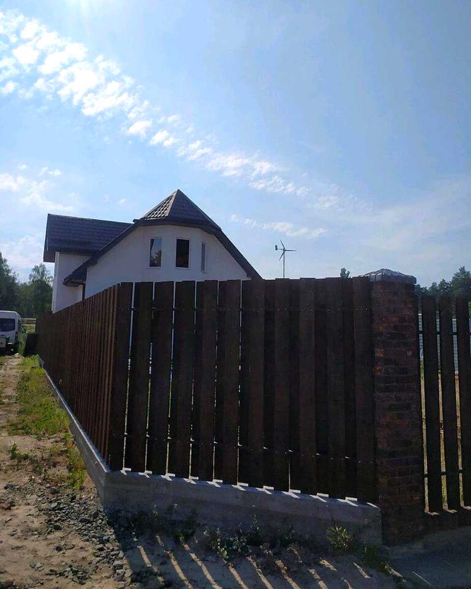 1869516594565885