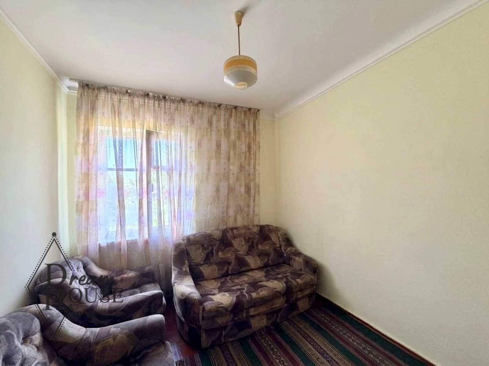 1869517687483697