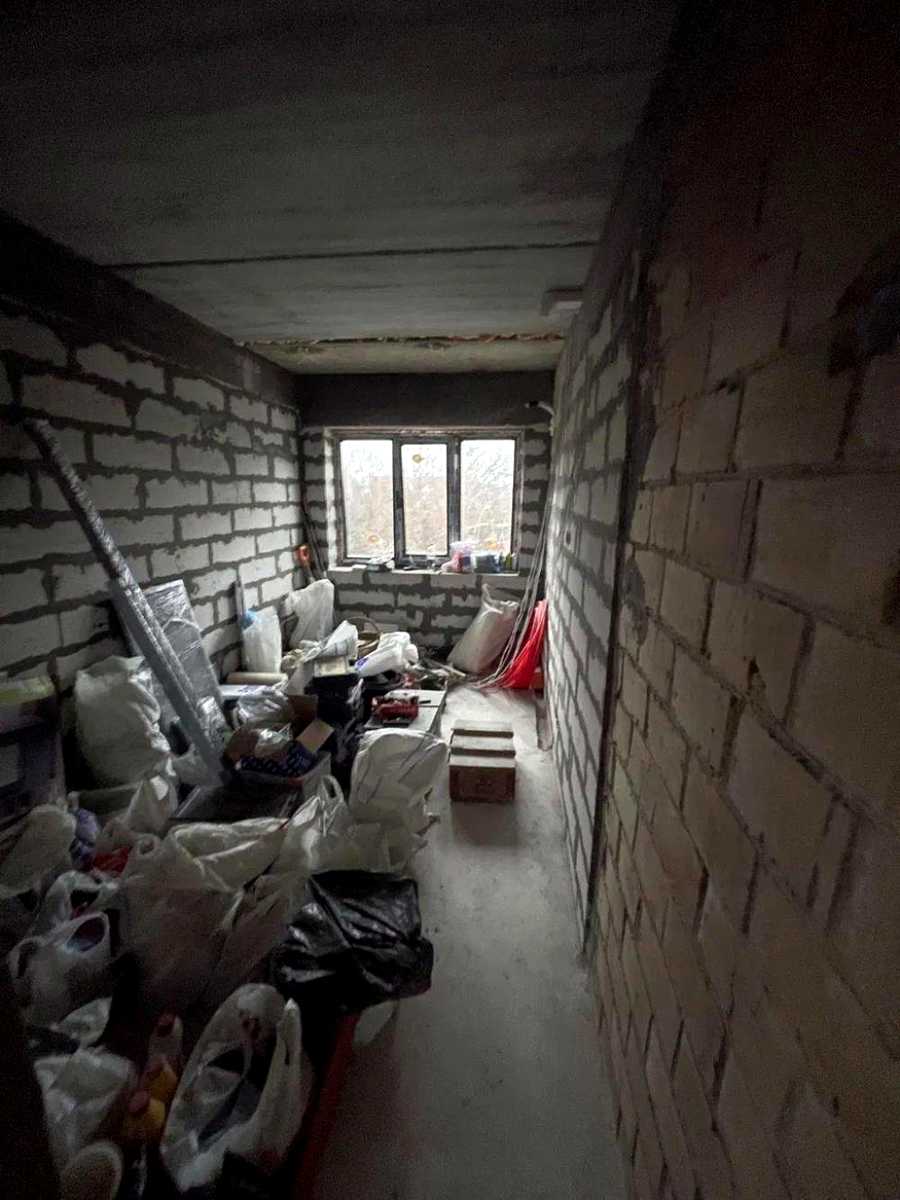 1869517964846100