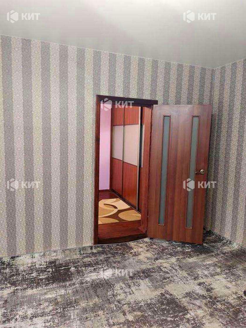 1869518621854344