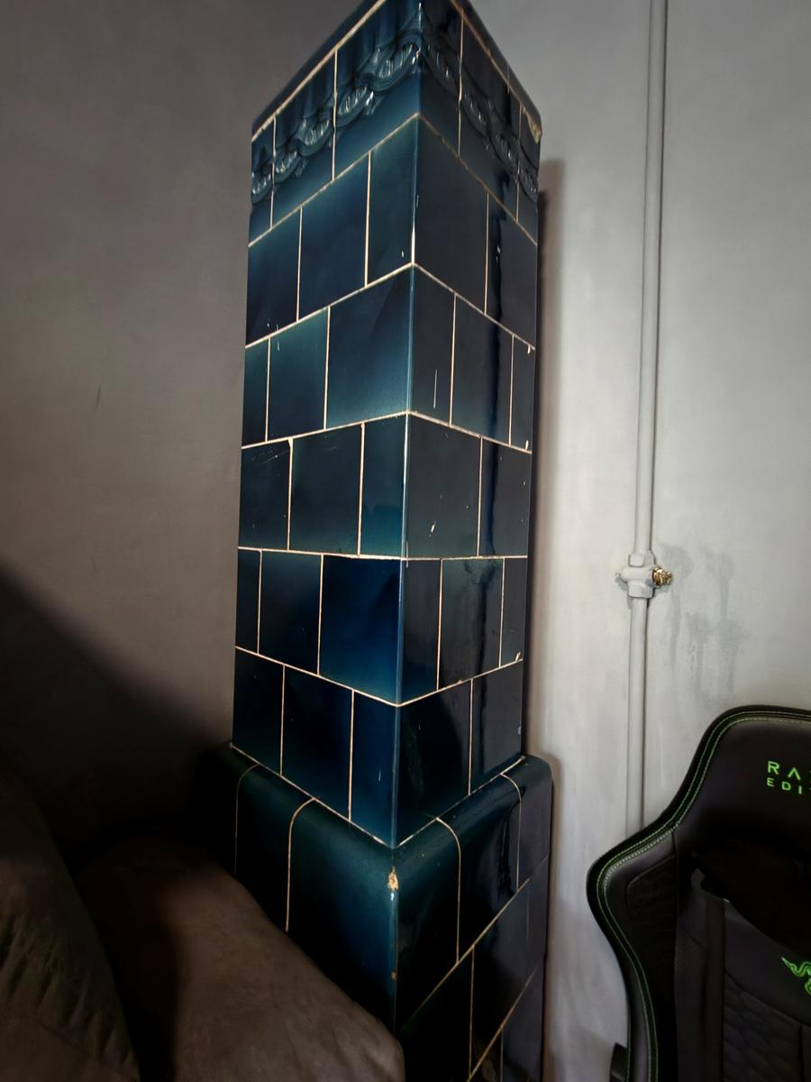 1869519354079604