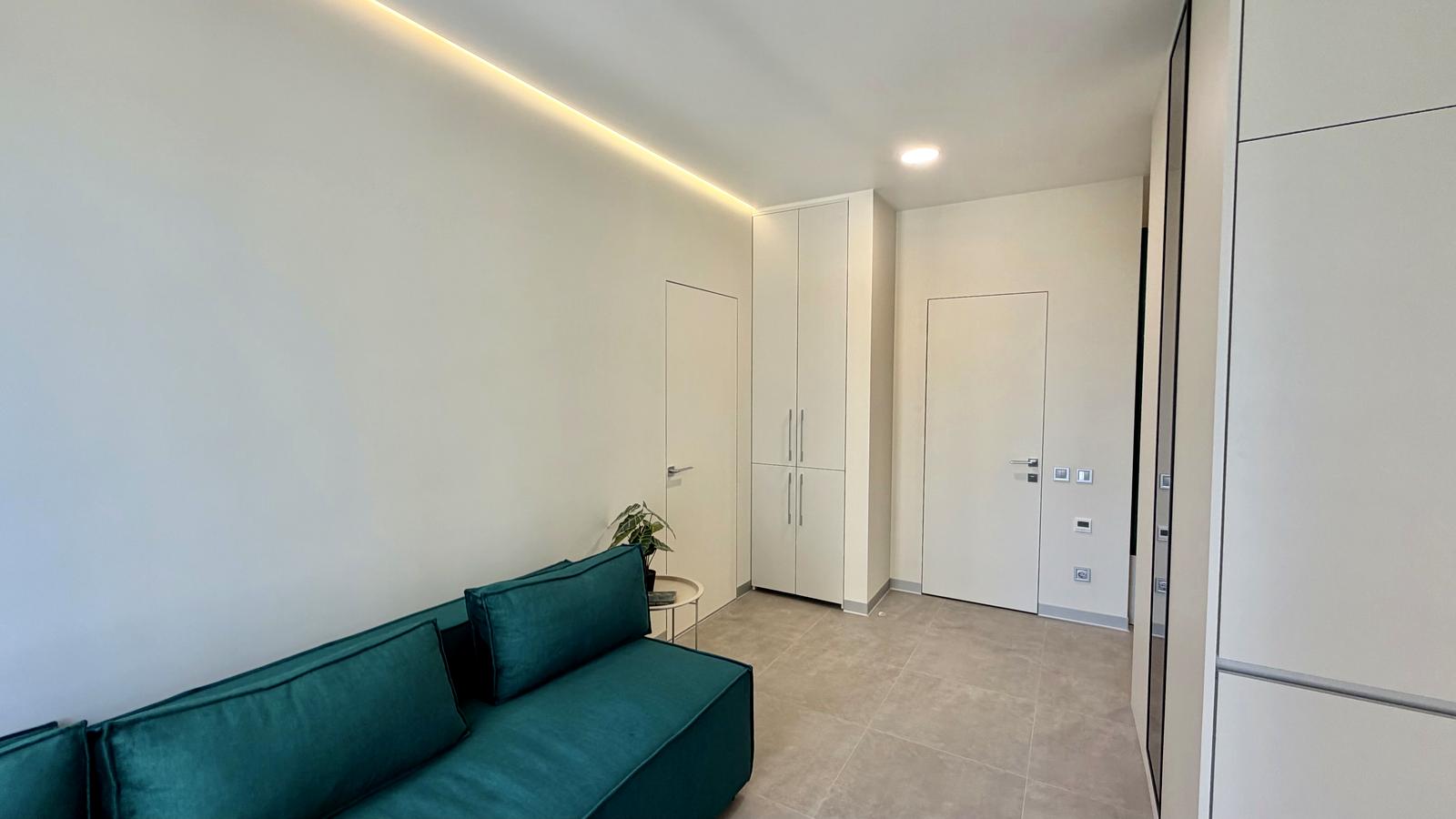 1869520530233230