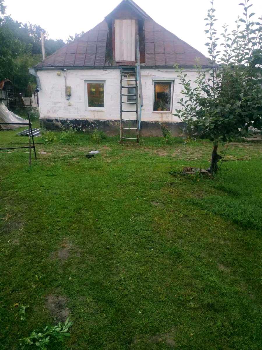 1869523283574181