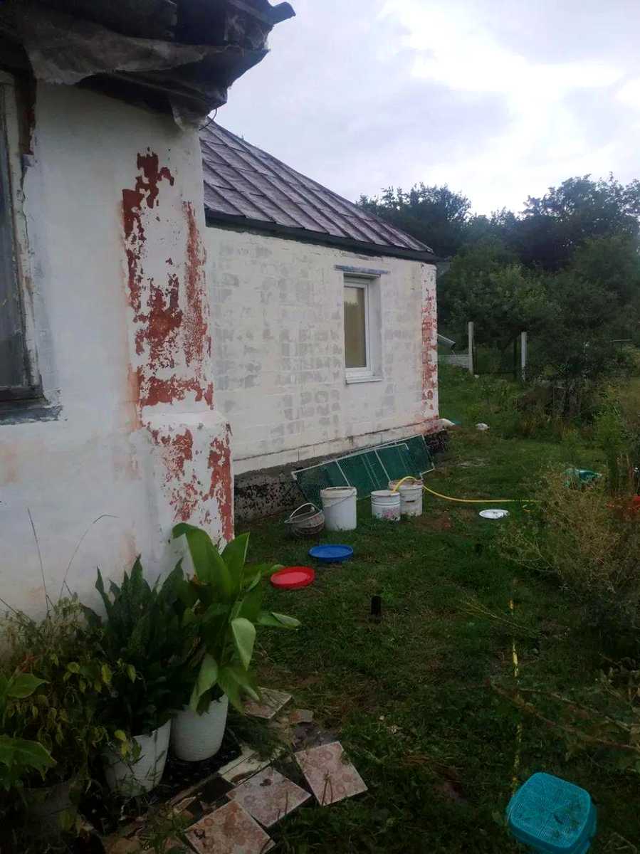1869523283991738