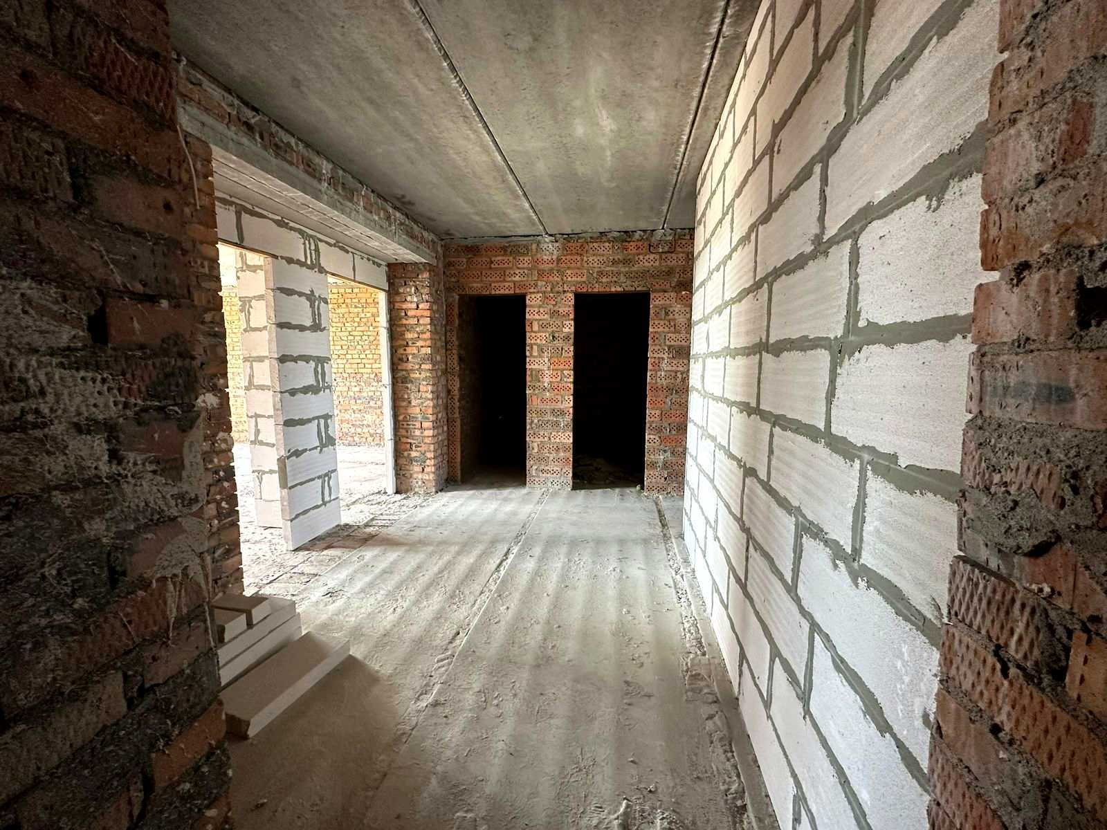 1869587533545665