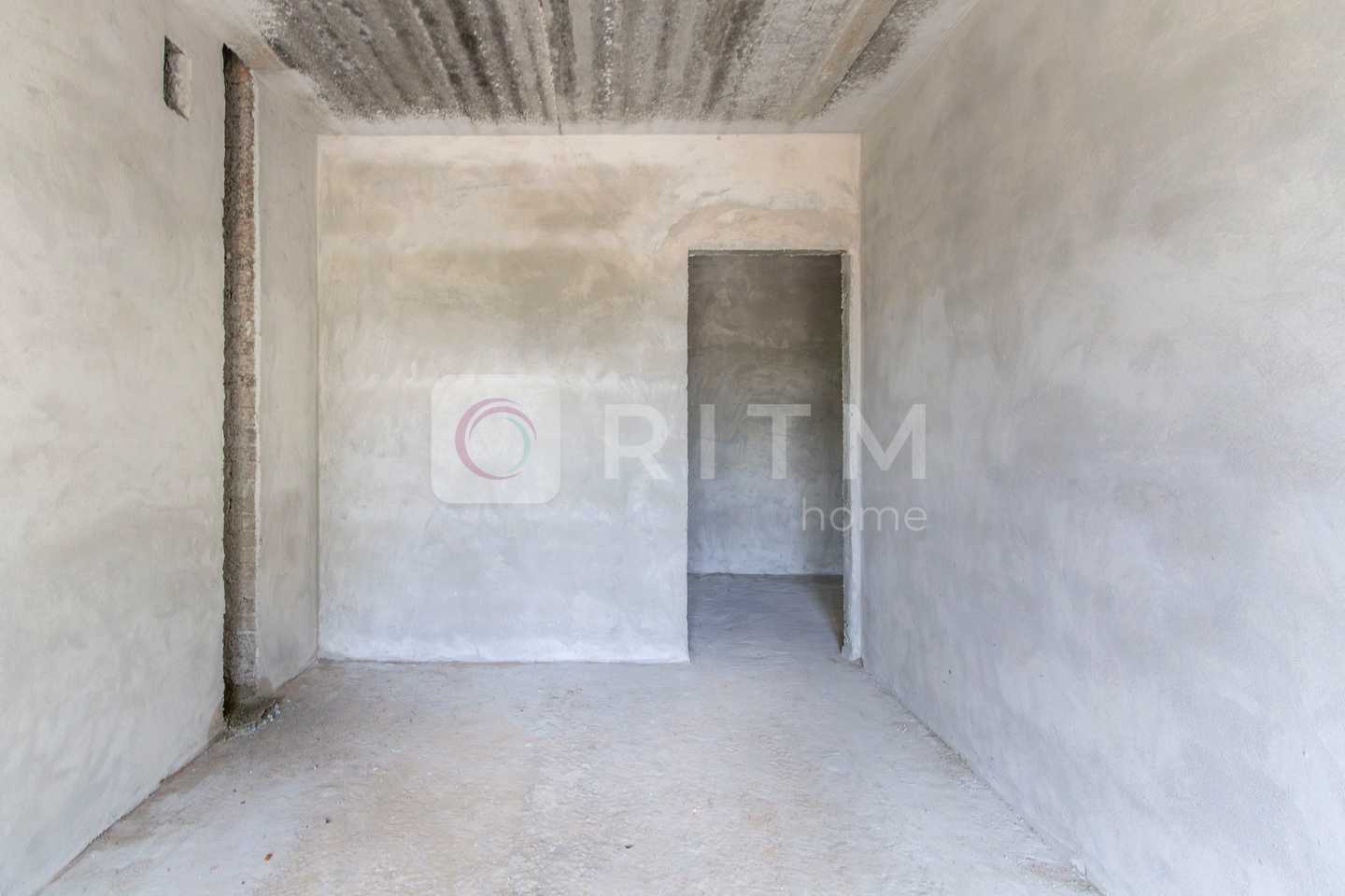 1869590362384116