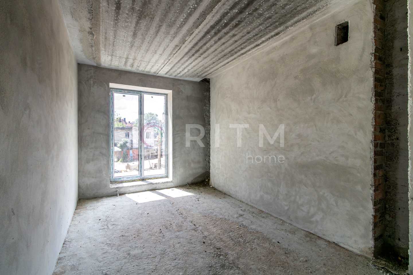 1869590362410276