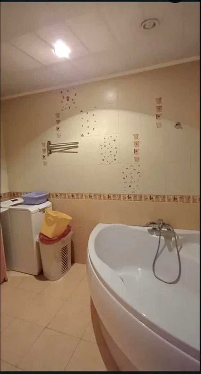 1869591674202377