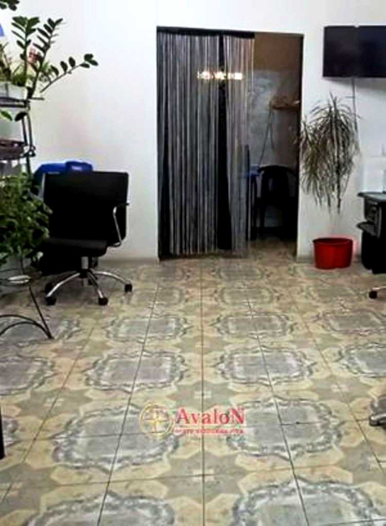 1869596574446315