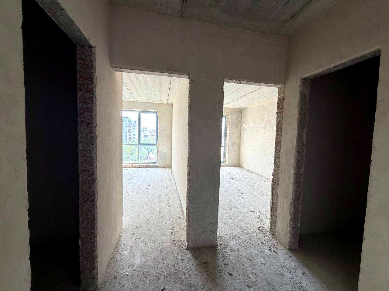 1869597842908976