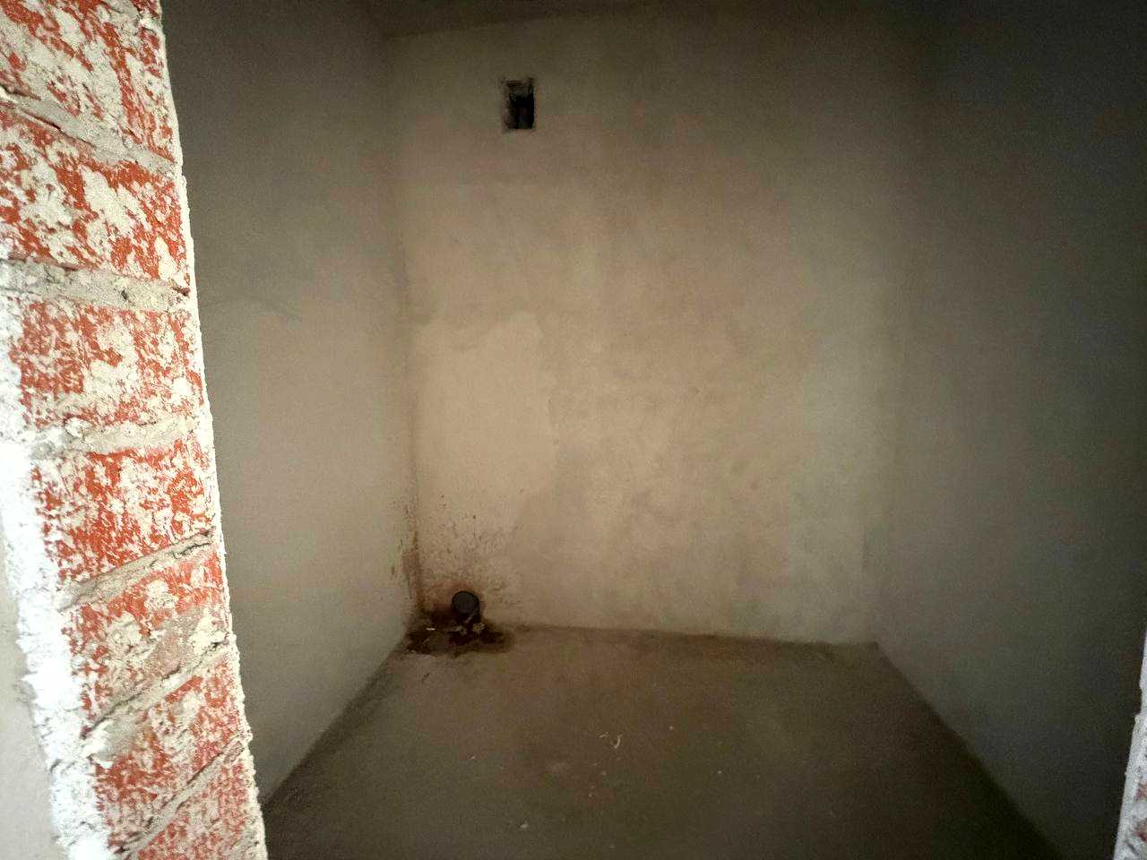 1869597842937754